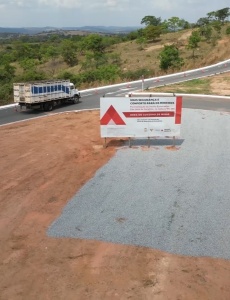 Após 40 anos de reivindicação, trecho da MG-060 entre Esmeraldas e São José da Varginha é pavimentado