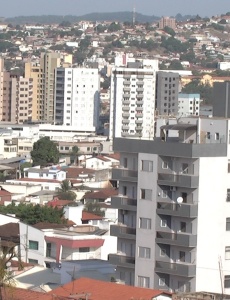 Preço do Aluguel Residencial Sobe 13,5% em 2024, Superando a Inflação